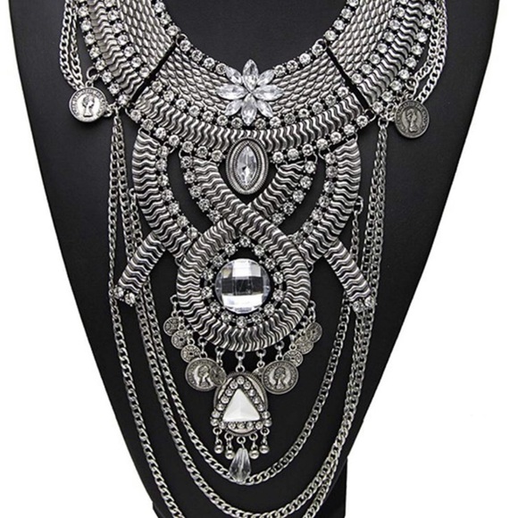 ❤️ Tribal Goddess Silver STATEMENT NECKLACE *NWT* - Picture 2 of 8